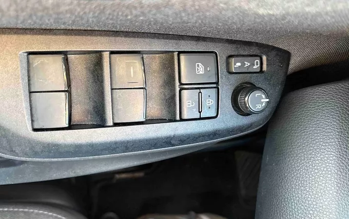 TOYOTA YARIS CROSS Hybride 116h AWD-i Design photo 20 1104066