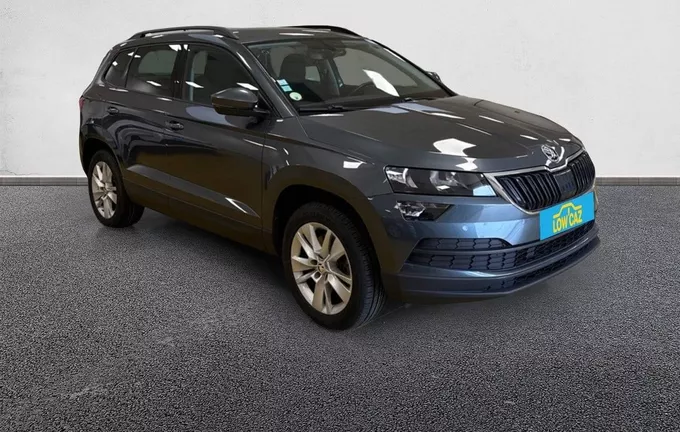 SKODA KAROQ 2.0 TDI 150 ch SCR 4x4 Ambition extérieur trois quart avant droit 213124