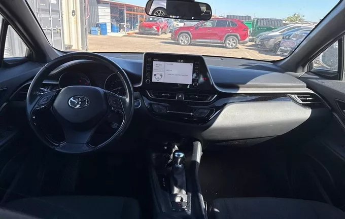 TOYOTA C-HR Hybride 122h Dynamic photo 18 1103654