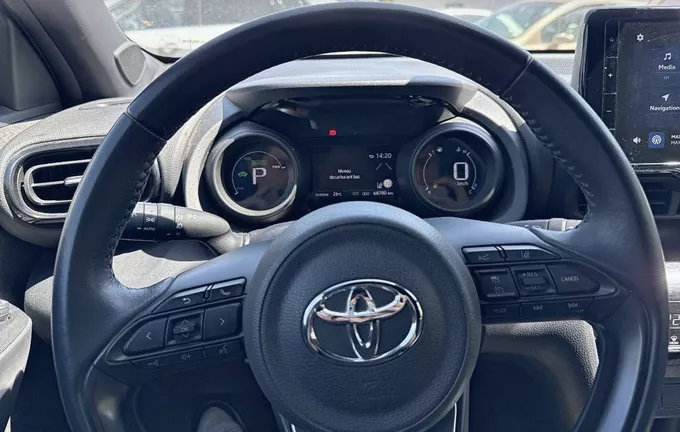 TOYOTA YARIS CROSS Hybride 116h AWD-i Design photo 12 1103317