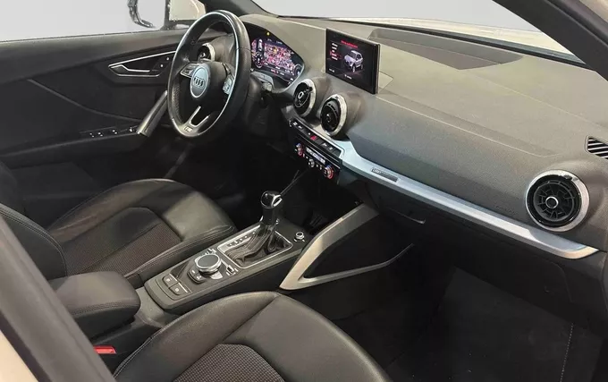 AUDI Q2 35 TFSI 150 S tronic 7 S line photo 18 2132489