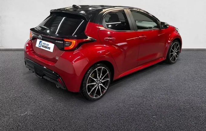 TOYOTA YARIS Hybride 116h GR Sport extérieur trois quart arrière droit 1103717