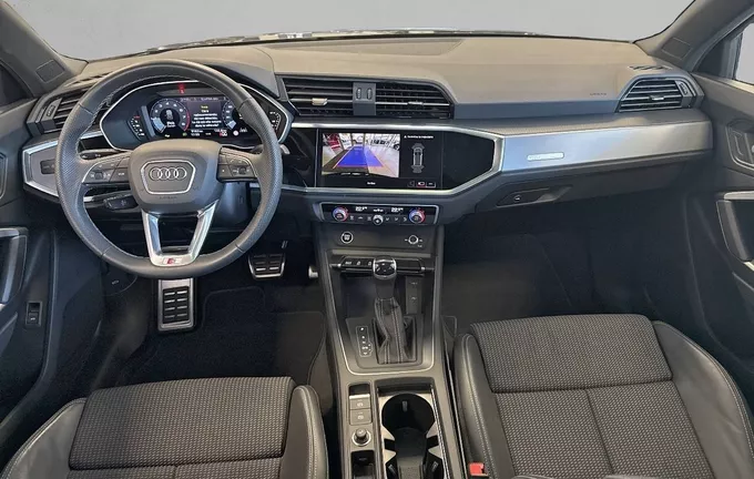 AUDI Q3 35 TFSI 150 ch S tronic 7 S line photo 18 2131621