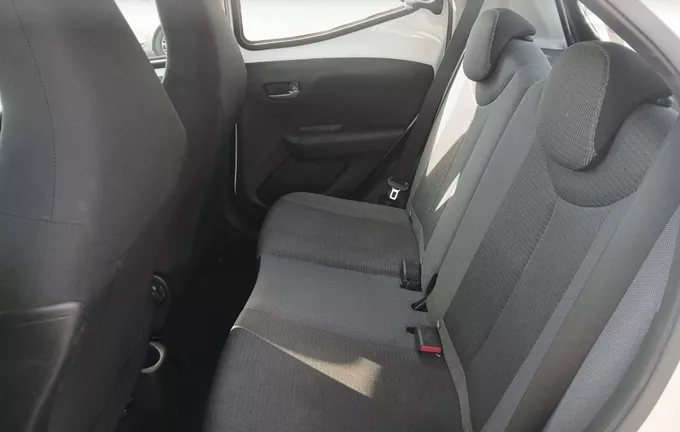 TOYOTA AYGO 1.0 VVT-i x-play photo 17 1103463