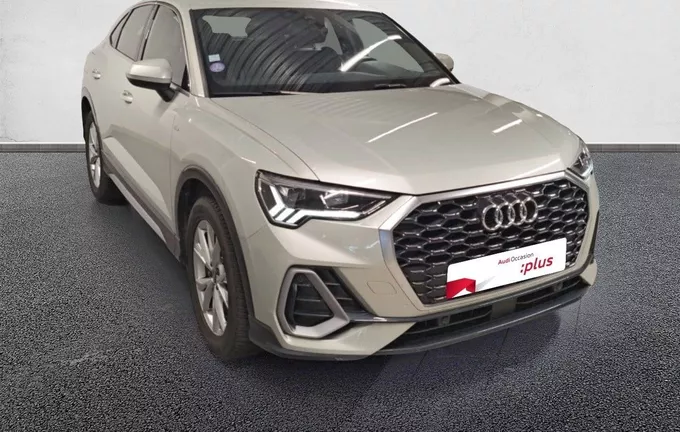 AUDI Q3 Sportback 35 TFSI 150 ch S line extérieur trois quart avant droit 2128318