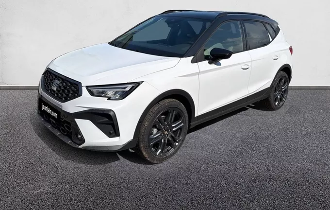 SEAT ARONA 1.0 TSI 95 ch Start/Stop BVM5 FR extérieur trois quart avant gauche 1580