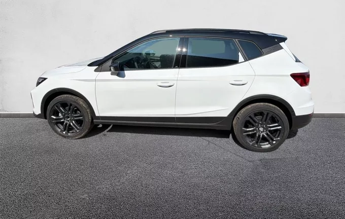 SEAT ARONA 1.0 TSI 95 ch Start/Stop BVM5 FR extérieur côté gauche 1580