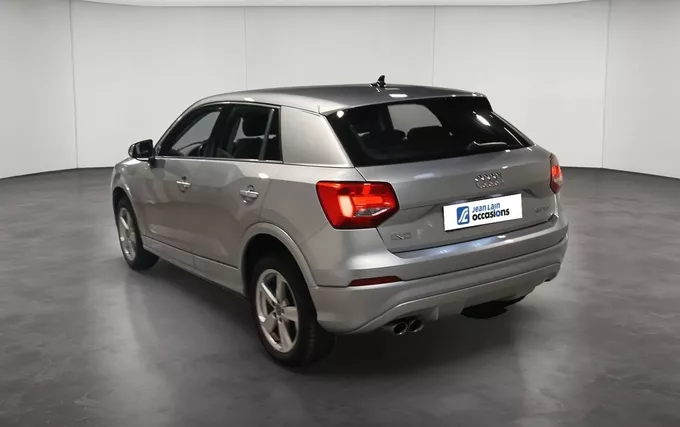 AUDI Q2 35 TFSI COD 150 S tronic 7 Sport extérieur trois quart arrière gauche 946841