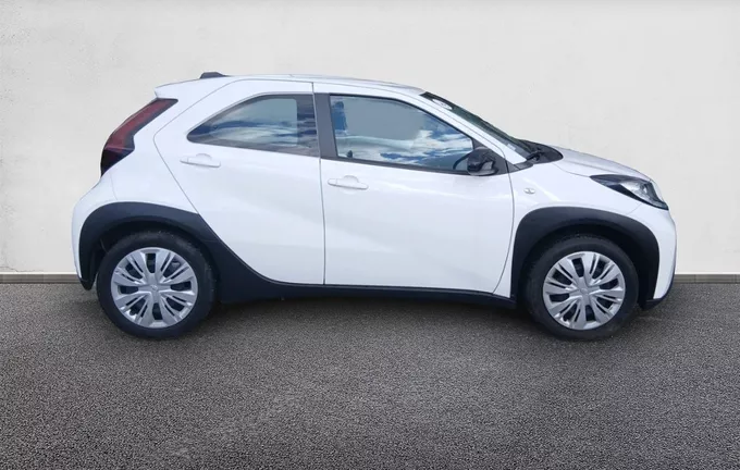 TOYOTA AYGO X 1.0 VVT-i 72 Dynamic extérieur côté droit 1103227