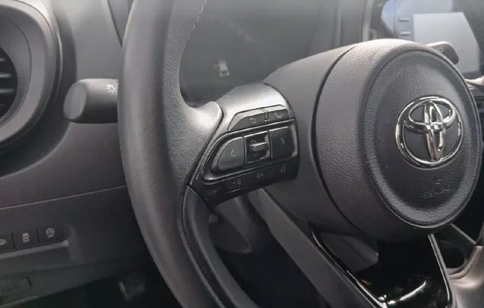 TOYOTA AYGO X 1.0 VVT-i 72 Dynamic photo 12 1103227