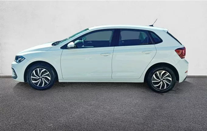 VOLKSWAGEN POLO 1.0 TSI 95 S&S DSG7 Life extérieur trois quart arrière gauche 560517
