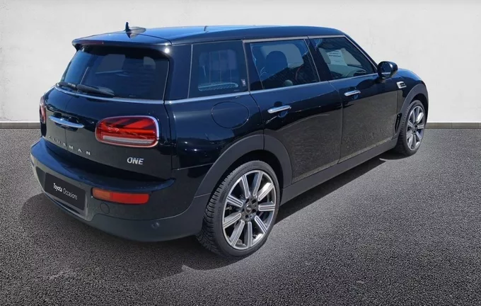 MINI CLUBMAN One 102 ch DKG7 Finition Business Design extérieur trois quart arrière droit 2128170