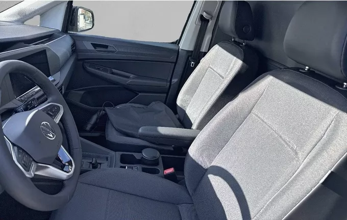 VOLKSWAGEN UTILITAIRES CADDY CARGO 1.5 EHYBRID 150 DSG6 BUSINESS extérieur arrière 7240