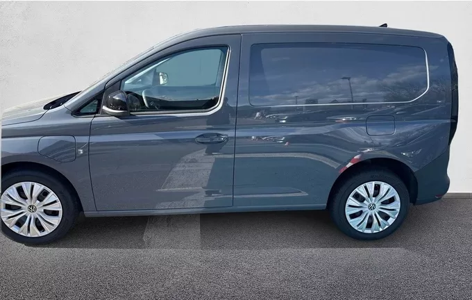 VOLKSWAGEN UTILITAIRES CADDY CARGO 1.5 EHYBRID 150 DSG6 BUSINESS extérieur trois quart arrière gauche 7240