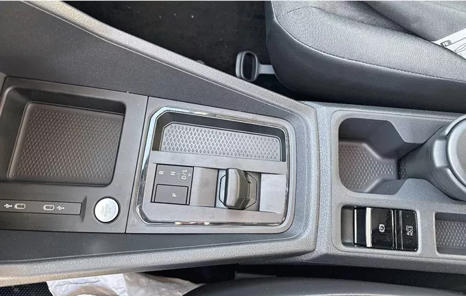 VOLKSWAGEN UTILITAIRES CADDY CARGO 1.5 EHYBRID 150 DSG6 BUSINESS photo 16 7240