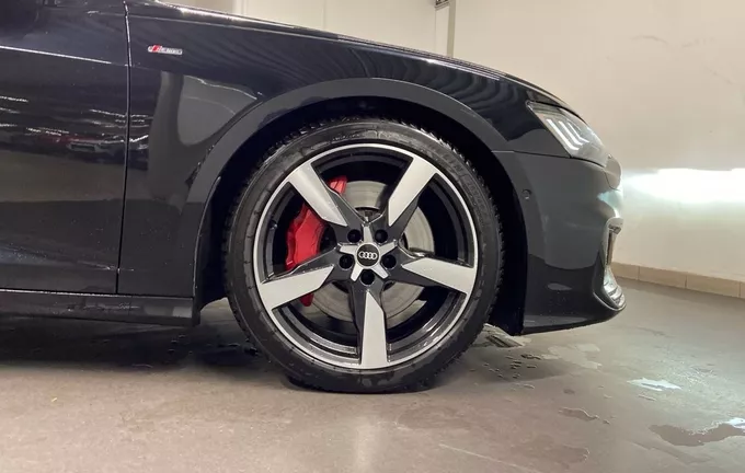 AUDI A6 Avant 55 TFSIe 367 ch S tronic 7 Quattro Competition photo 9 2126939