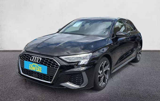 AUDI A3 Sportback 40 TFSIe 204 S tronic 6 S Line extérieur trois quart avant gauche 213037