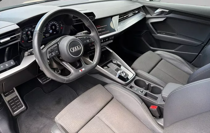AUDI A3 Sportback 40 TFSIe 204 S tronic 6 S Line photo 11 213037
