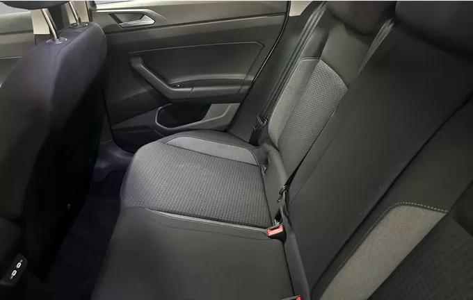 VOLKSWAGEN TAIGO 1.0 TSI 110 DSG7 Life extérieur arrière 2131122