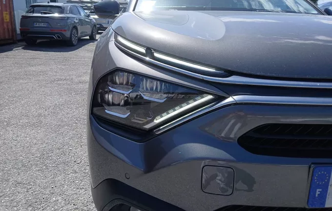 CITROEN C4 e-C4 136 ch Automatique Shine Pack photo 16 945743