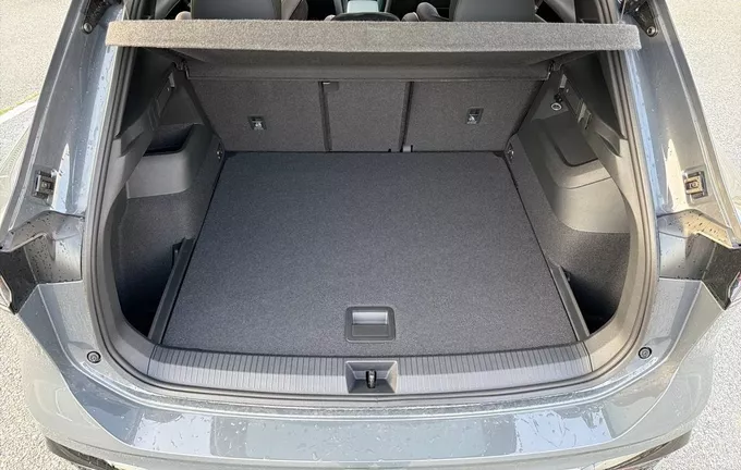 VOLKSWAGEN TIGUAN 2.0 TDI 150ch DSG7 R-Line Edition photo 10 2115
