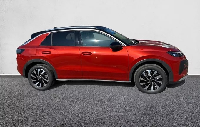 VOLKSWAGEN T-ROC 1.5 eTSI EVO2 Hybrid 116 ch DSG7 Style extérieur côté droit 5274