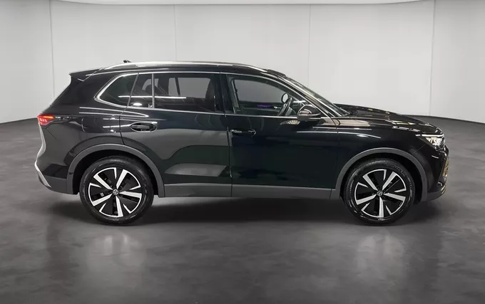 VOLKSWAGEN TIGUAN 1.5 eTSI 150ch DSG7 Elegance extérieur côté droit 2133060