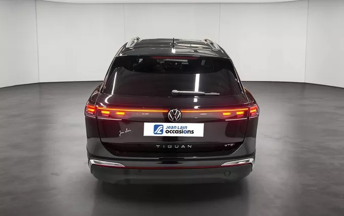 VOLKSWAGEN TIGUAN 1.5 eTSI 150ch DSG7 Elegance extérieur arrière 2133060