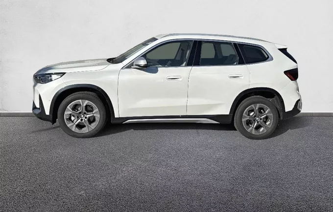 BMW X1 sDrive 18i 136ch DKG7 xLine extérieur côté gauche 2129004
