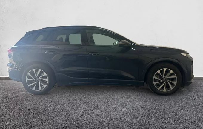 AUDI Q6 E-TRON 387 ch 100 kWh quattro S line extérieur côté droit 2130352