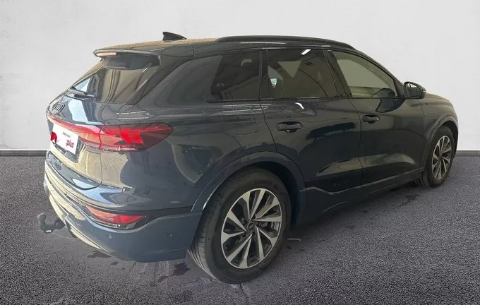 AUDI Q6 E-TRON 387 ch 100 kWh quattro S line extérieur trois quart arrière droit 2130352