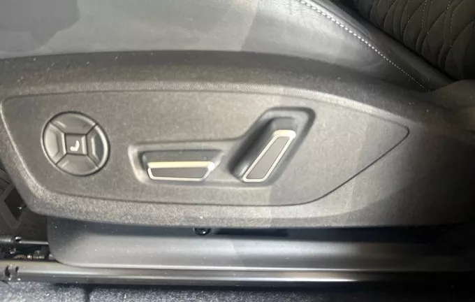 AUDI Q6 E-TRON 387 ch 100 kWh quattro S line photo 20 2130352