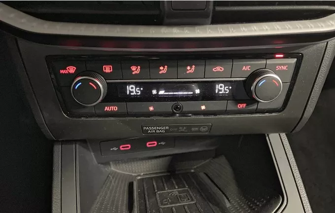SEAT IBIZA 1.0 EcoTSI 115 ch S/S BVM6 FR photo 19 2121800