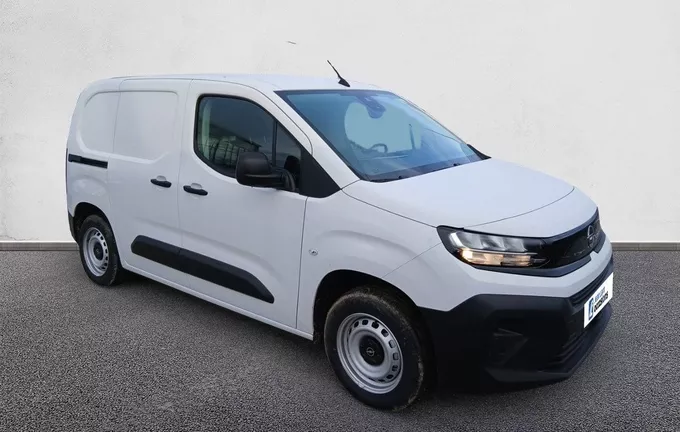 OPEL COMBO CARGO M 650 KG BLUEHDI 100 S&S BVM6 extérieur trois quart avant droit 990934