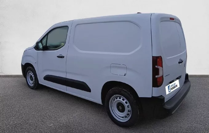 OPEL COMBO CARGO M 650 KG BLUEHDI 100 S&S BVM6 extérieur trois quart arrière gauche 990934