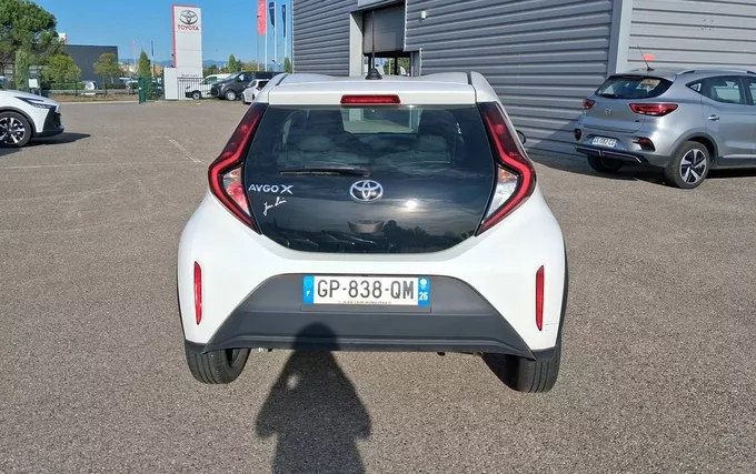 TOYOTA AYGO X 1.0 VVT-i 72 Dynamic extérieur arrière 1103833