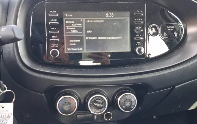 TOYOTA AYGO X 1.0 VVT-i 72 Dynamic photo 15 1103833
