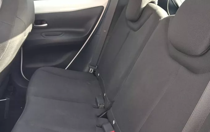 TOYOTA AYGO X 1.0 VVT-i 72 Dynamic photo 17 1103833