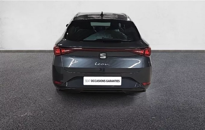 SEAT LEON Sportstourer 2.0 TDI 150 DSG7 Xcellence extérieur côté gauche 2129062