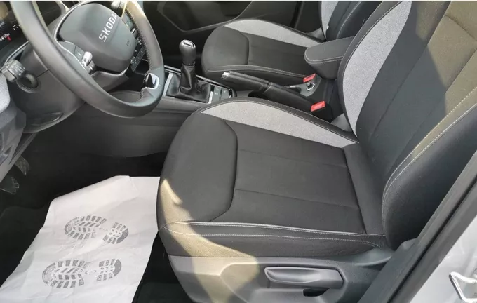 SKODA KAMIQ 1.0 TSI Evo 2 116 ch BVM6 Selection extérieur trois quart arrière droit 2125800