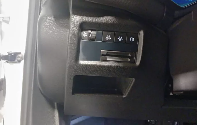 CITROEN C5 AIRCROSS Hybride Rechargeable 225 e-EAT8 Shine photo 18 944444