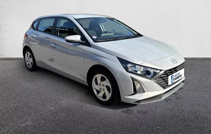 HYUNDAI I20 1.2 79 Initia extérieur trois quart avant droit 13411