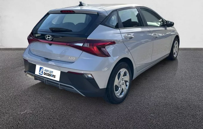 HYUNDAI I20 1.2 79 Initia extérieur trois quart arrière droit 13411