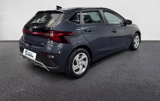 HYUNDAI I20 1.2 79 Initia extérieur trois quart arrière droit 13465