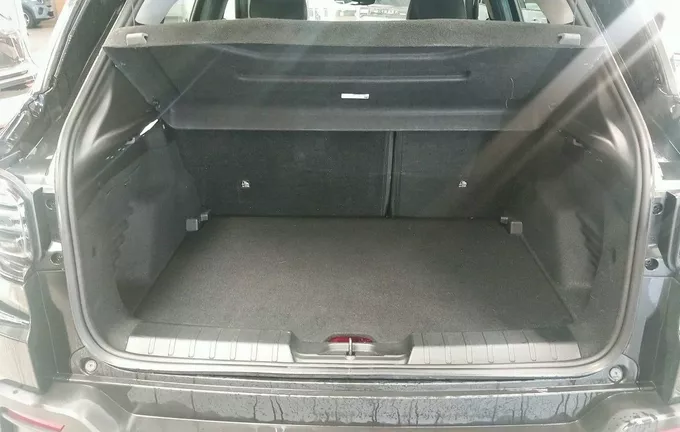 JEEP AVENGER 1.2 Turbo T3 100 ch Altitude + extérieur arrière 946007