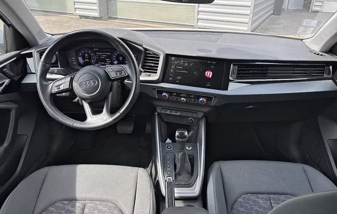 AUDI A1 Sportback 35 TFSI 150 ch S tronic 7 Advanced photo 12 2129501