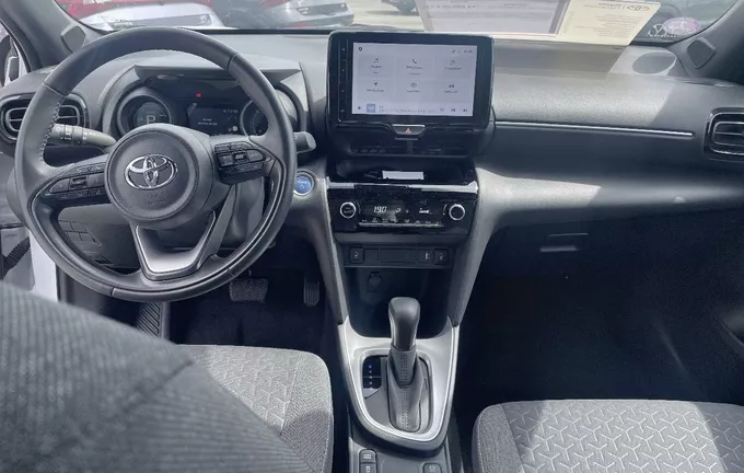 TOYOTA YARIS CROSS Hybride 116h 2WD Design photo 18 1103433