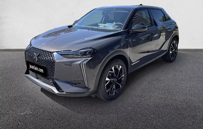 DS DS3 DS 3 E-Tense Antoine de Saint Exupery extérieur trois quart avant gauche 000403