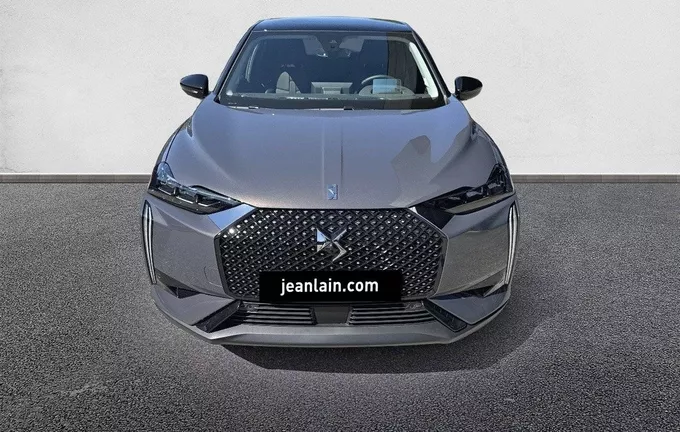 DS DS3 DS 3 E-Tense Antoine de Saint Exupery extérieur avant 000403