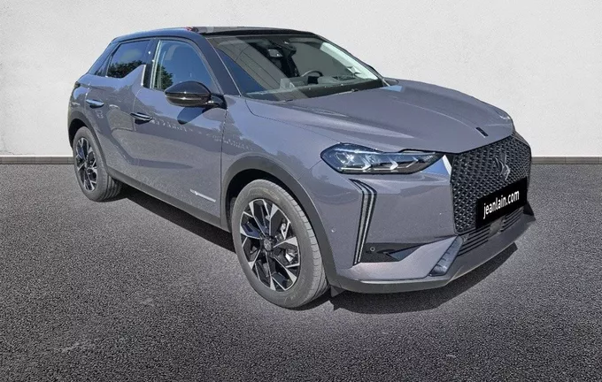 DS DS3 DS 3 E-Tense Antoine de Saint Exupery extérieur trois quart avant droit 000403